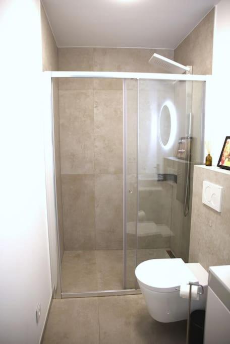 Beautiful Design 2 Bedroom Loft Mertert Bagian luar foto